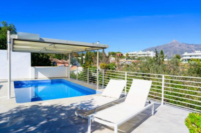 Cozy villa in Marbella with private pool and close to Puerto Banus